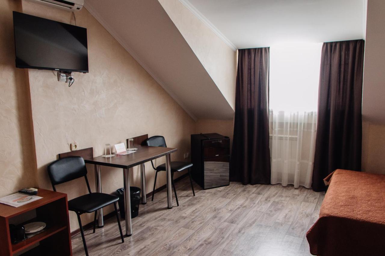 Hotel Maria Kropyvnyc'kyj Esterno foto