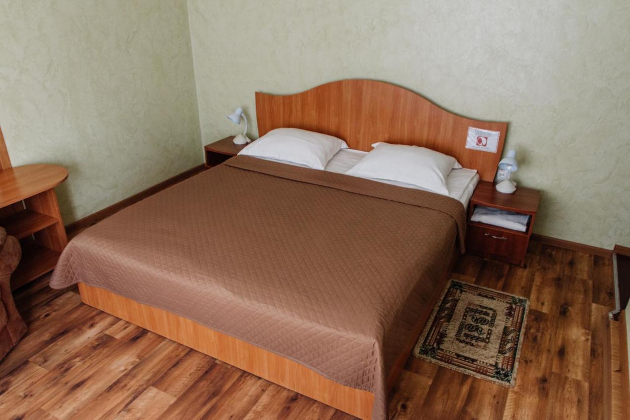 Hotel Maria Kropyvnyc'kyj Esterno foto