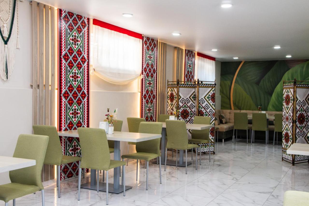 Hotel Maria Kropyvnyc'kyj Esterno foto